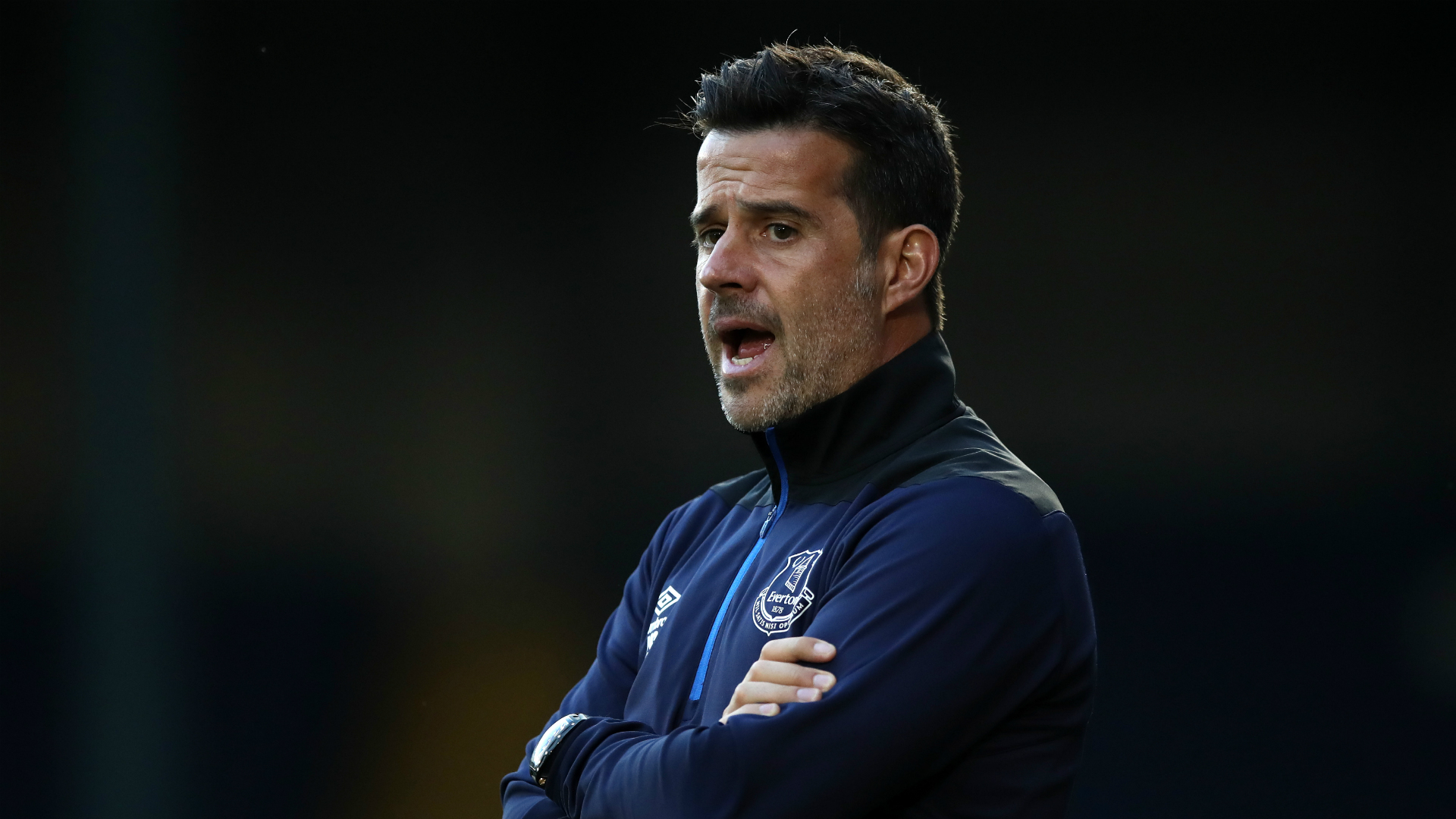 对音乐和演 对音乐和演